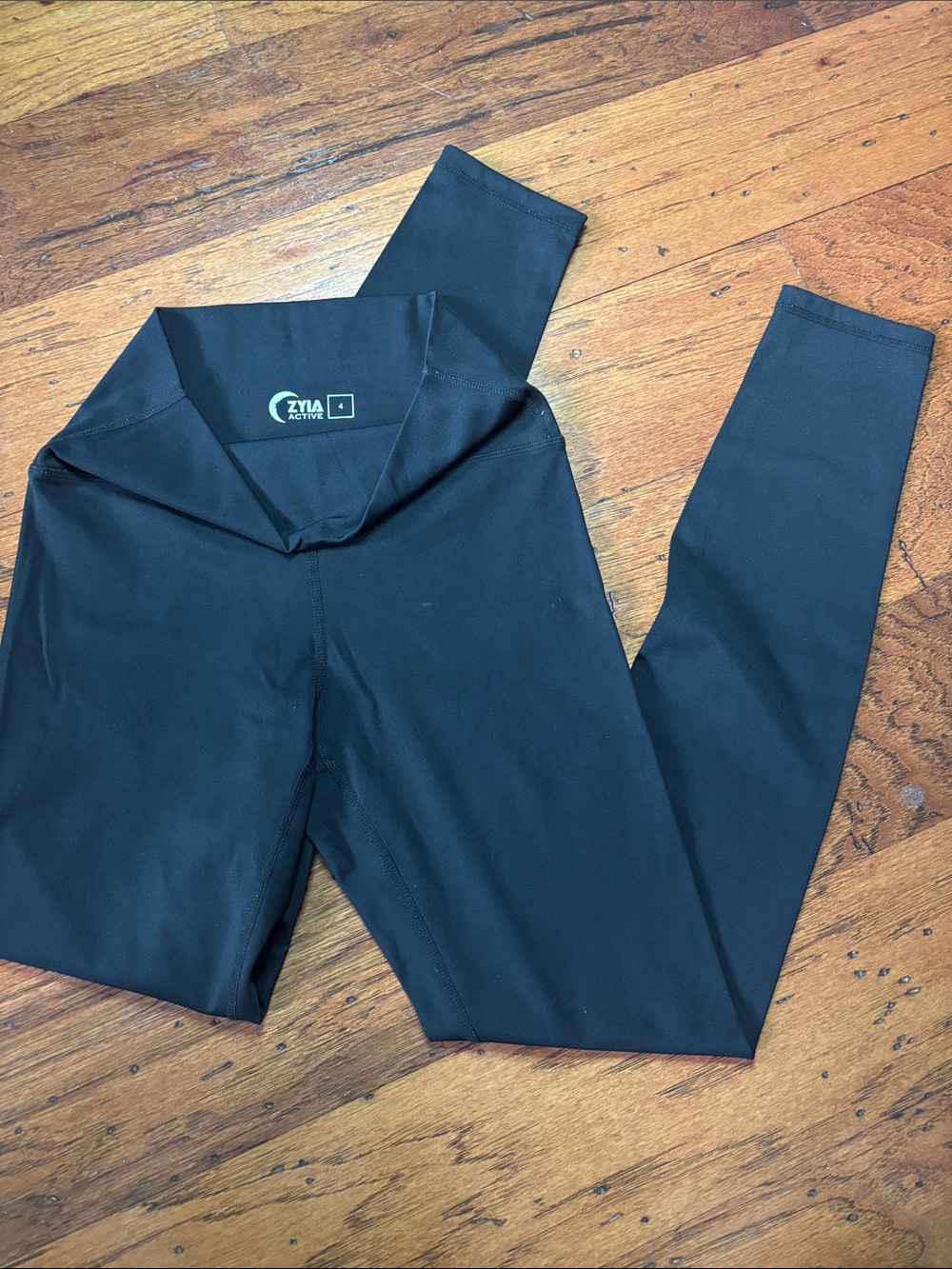 Zyla Active High-Rise Black Leggings